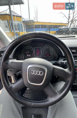 Седан Audi A4 2005 в 