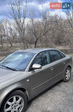 Седан Audi A4 2005 в 