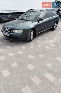 Универсал Audi A4 1996 в 