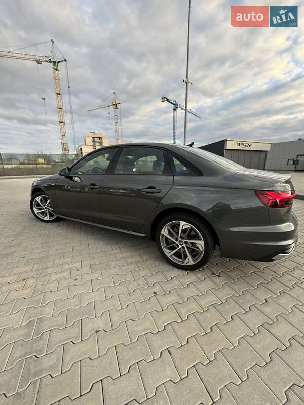 Седан Audi A4 2021 в Харькове