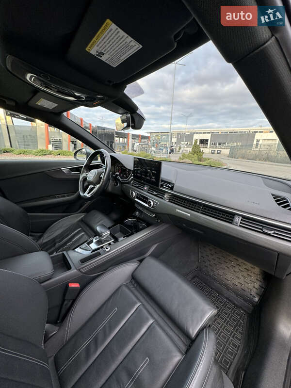 Седан Audi A4 2021 в Харькове