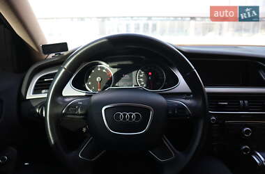 Седан Audi A4 2013 в 