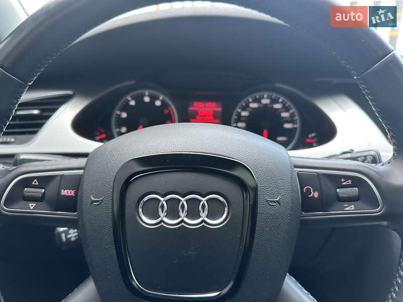 Универсал Audi A4 2011 в Ивано-Франковске