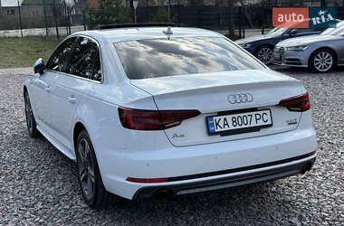 Седан Audi A4 2017 в 
