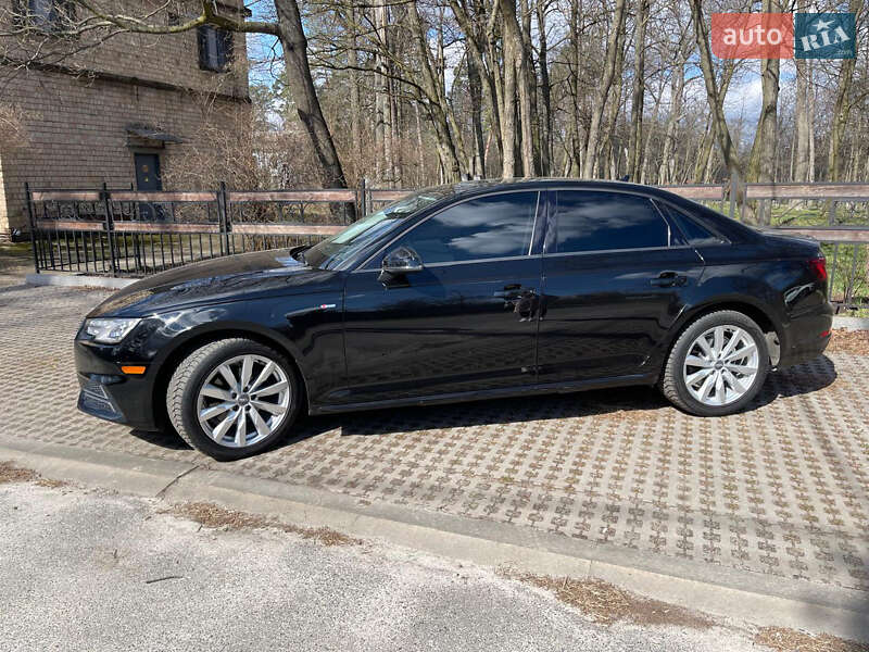 Седан Audi A4 2018 в Киеве