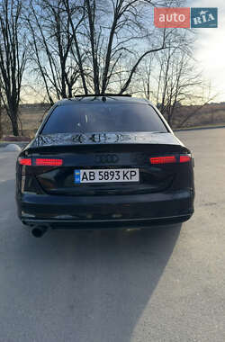 Седан Audi A4 2015 в 