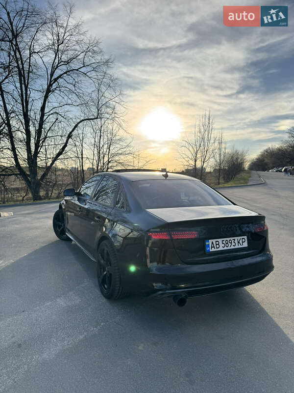 Audi A4 2015