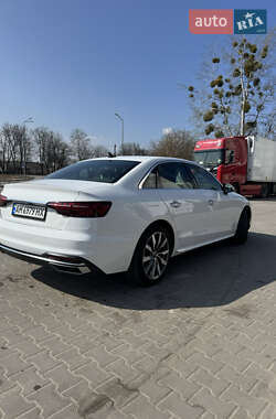 Седан Audi A4 2022 в Житомире