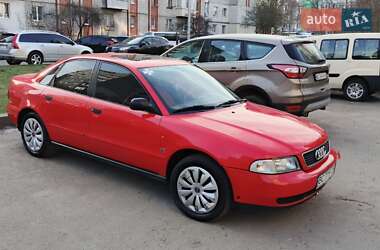 Седан Audi A4 1995 в 