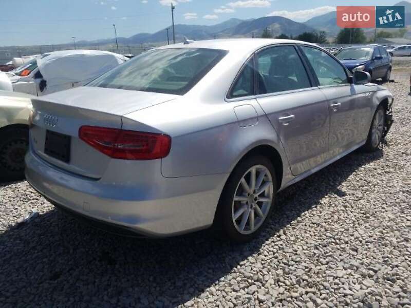 Седан Audi A4 2014 в 