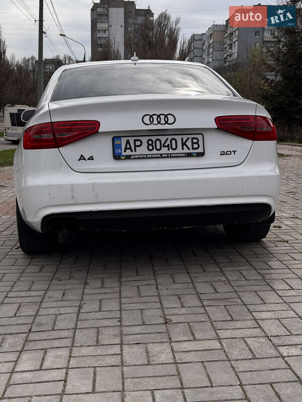 Седан Audi A4 2012 в Запорожье