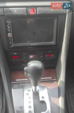 Универсал Audi A4 2002 в Черновцах