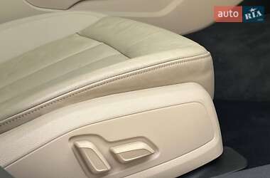 Седан Audi A4 2016 в 