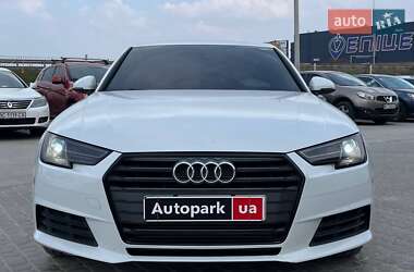 Седан Audi A4 2016 в 
