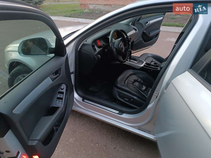 Седан Audi A4 2008 в Сумах