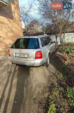 Універсал Audi A4 2001 в 