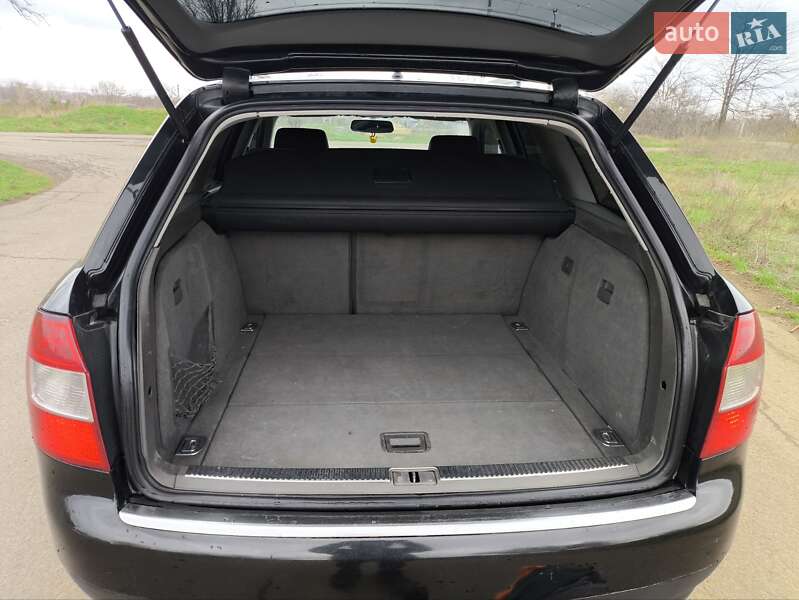 Универсал Audi A4 2004 в Великодолинском