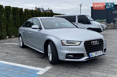 Седан Audi A4 2013 в 