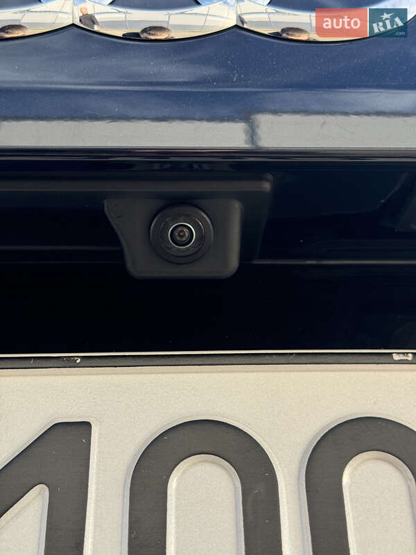 Седан Audi A4 2016 в Івано-Франківську