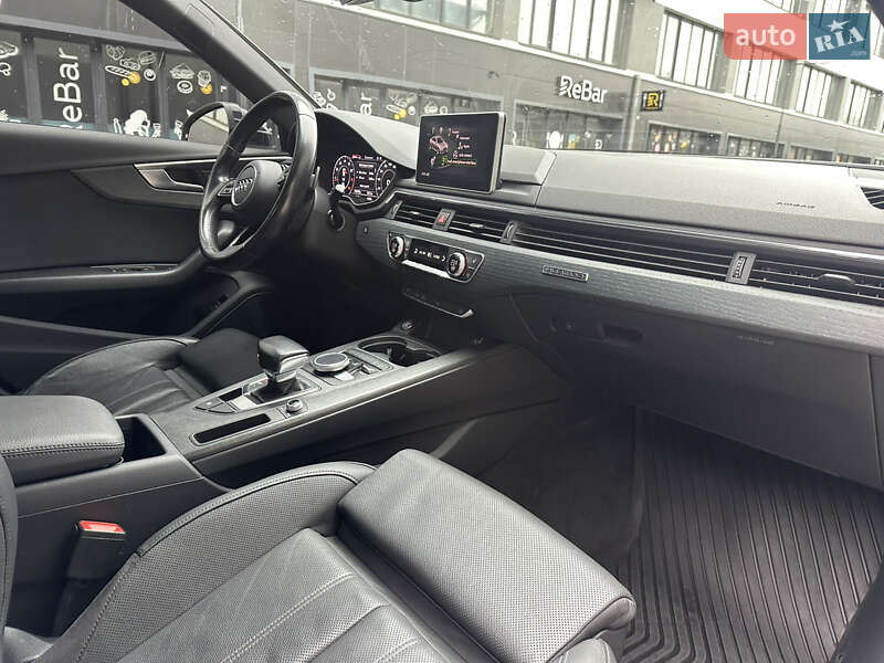 Седан Audi A4 2016 в Івано-Франківську