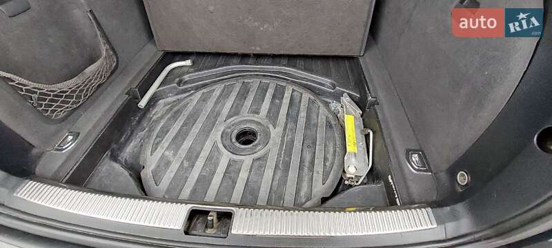 Универсал Audi A4 2006 в Раздельной