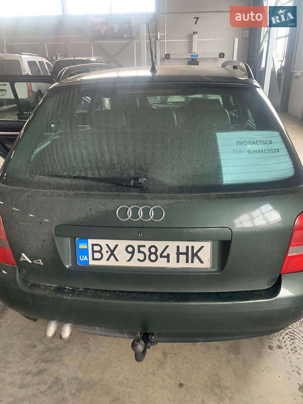 Универсал Audi A4 2000 в Черновцах