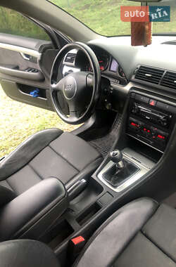 Седан Audi A4 2003 в 