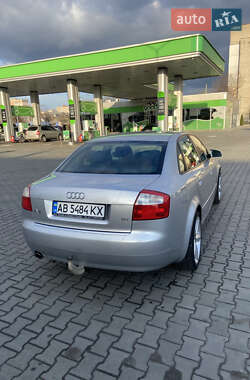 Седан Audi A4 2003 в 