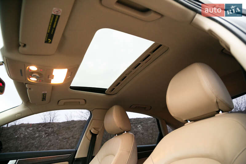 Седан Audi A4 2013 в Золочеве