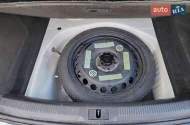 Седан Audi A4 2013 в 