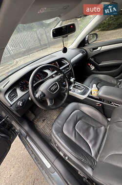 Седан Audi A4 2012 в 