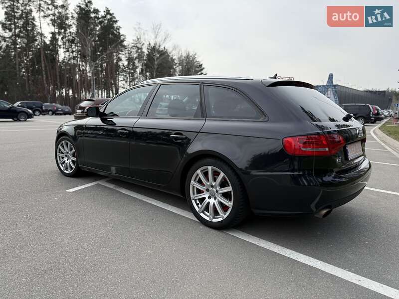 Универсал Audi A4 2010 в Киеве