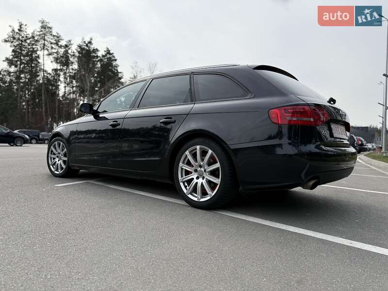 Универсал Audi A4 2010 в Киеве