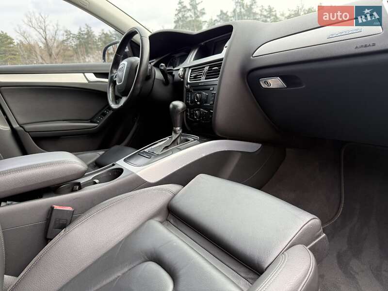Универсал Audi A4 2010 в Киеве