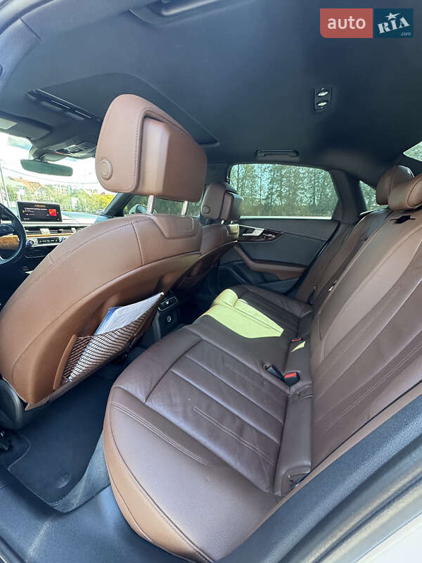 Седан Audi A4 2017 в Ужгороде