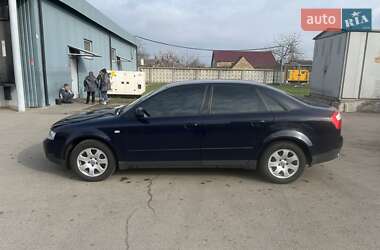 Седан Audi A4 2001 в 