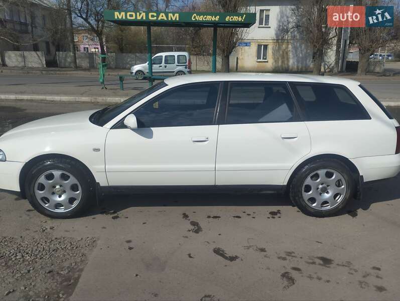 Универсал Audi A4 2001 в Харькове