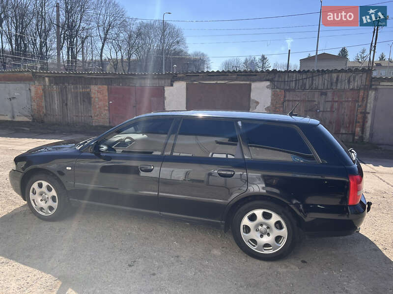 Універсал Audi A4 2001 в Кодимі