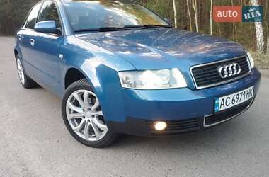 Седан Audi A4 2002 в 