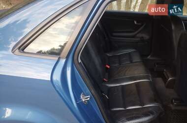 Седан Audi A4 2002 в 
