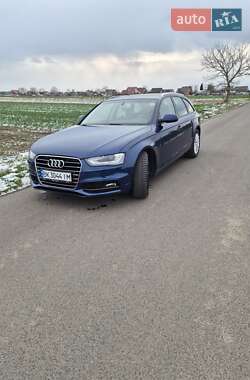 Универсал Audi A4 2012 в 