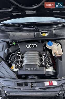 Седан Audi A4 2002 в Запорожье