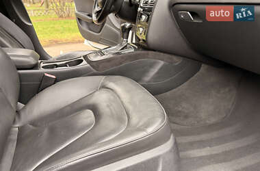 Седан Audi A4 2013 в 