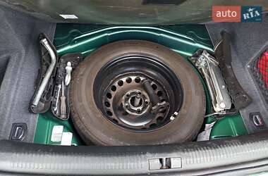 Седан Audi A4 2001 в 