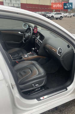 Седан Audi A4 2014 в 