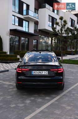 Седан Audi A4 2016 в 
