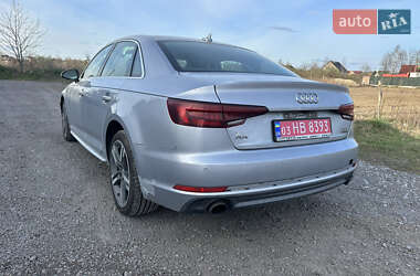 Седан Audi A4 2018 в 