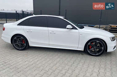 Седан Audi A4 2013 в 