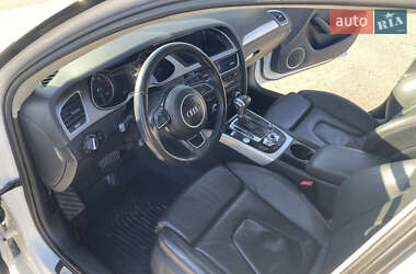 Седан Audi A4 2013 в 