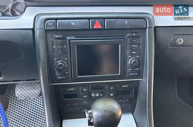 Седан Audi A4 2002 в 